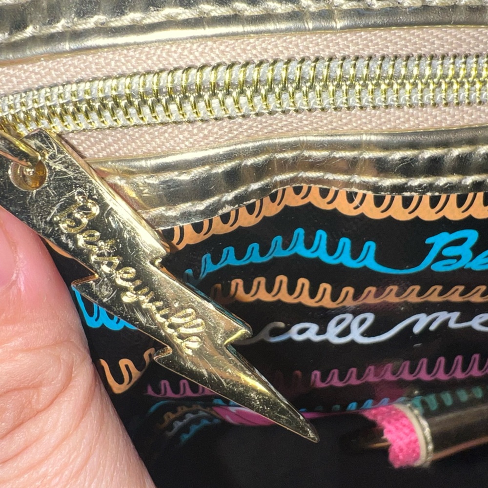 Betsey Johnson Bag - Picture 6 of 6